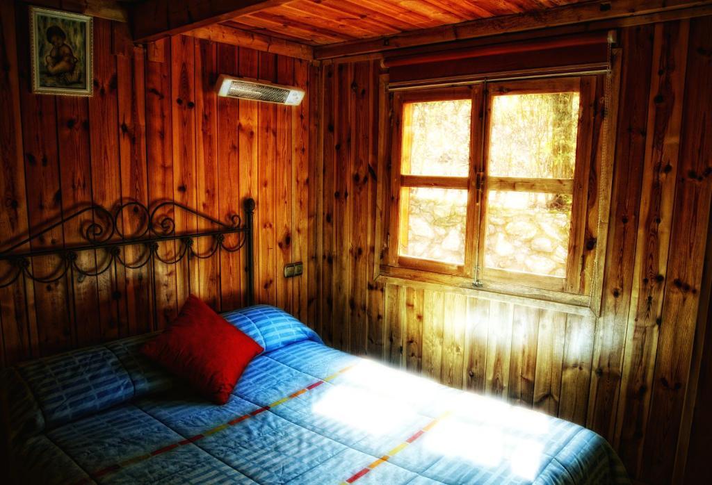 Camping Ruta Del Purche Monachil Δωμάτιο φωτογραφία