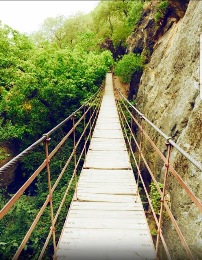 Camping Ruta Del Purche Monachil Εξωτερικό φωτογραφία
