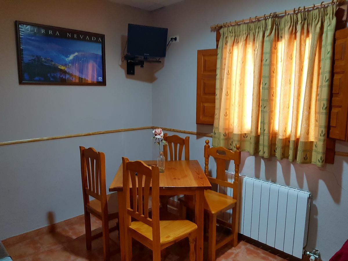 Camping Ruta Del Purche Monachil Δωμάτιο φωτογραφία
