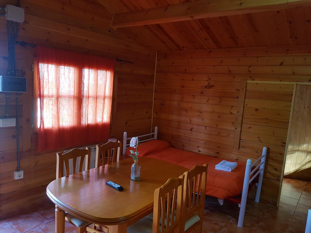 Camping Ruta Del Purche Monachil Δωμάτιο φωτογραφία