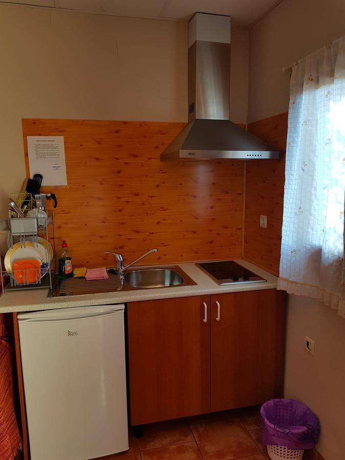 Camping Ruta Del Purche Monachil Δωμάτιο φωτογραφία