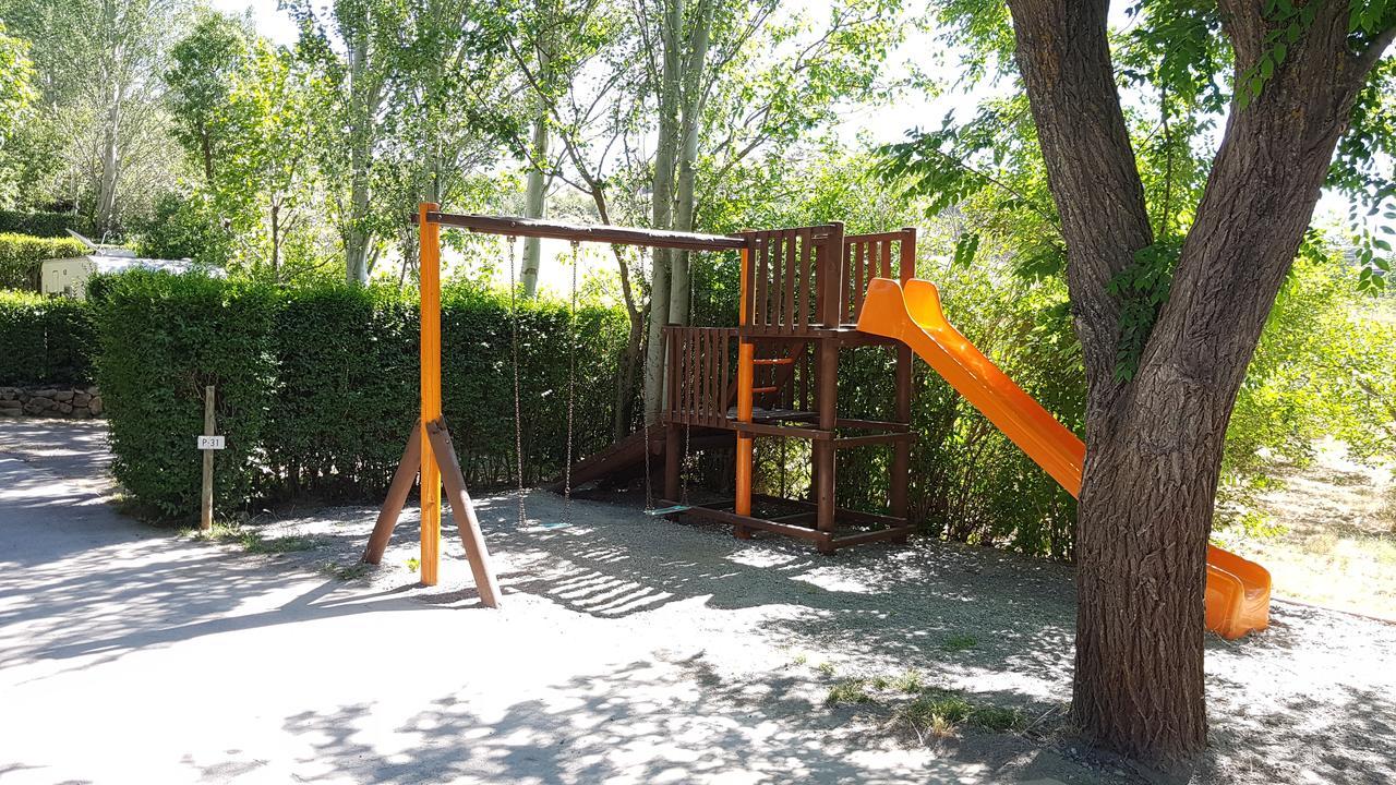 Camping Ruta Del Purche Monachil Εξωτερικό φωτογραφία