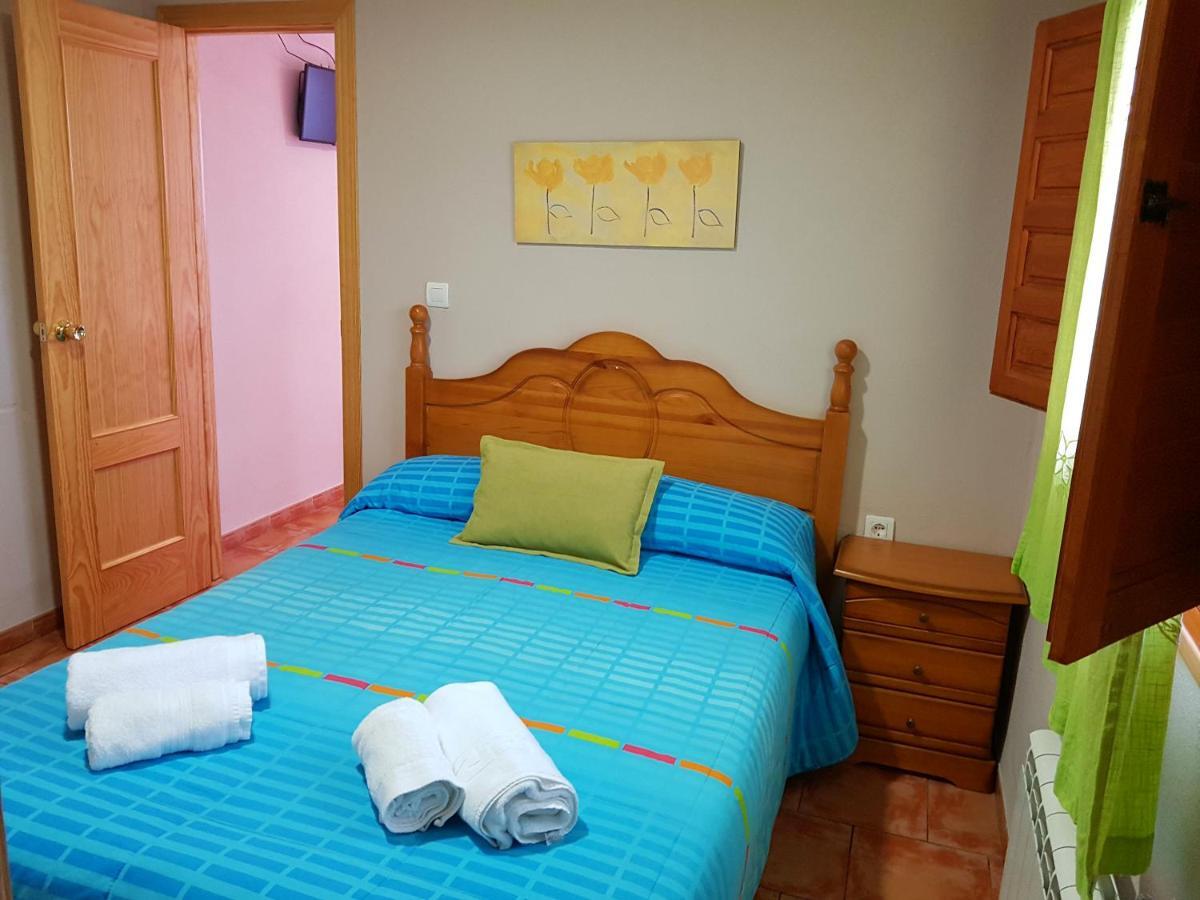 Camping Ruta Del Purche Monachil Δωμάτιο φωτογραφία